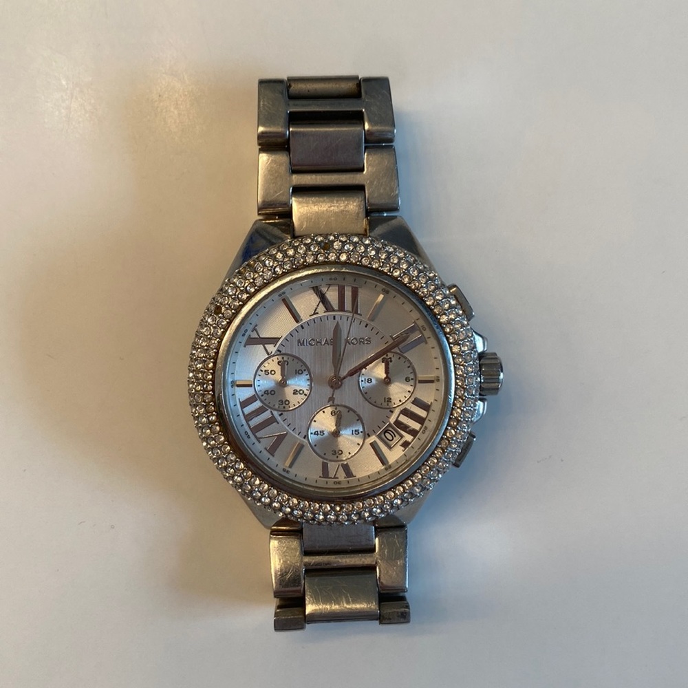 MICHAEL KORS
Oversized Camille Pavé Silver-Tone Watch